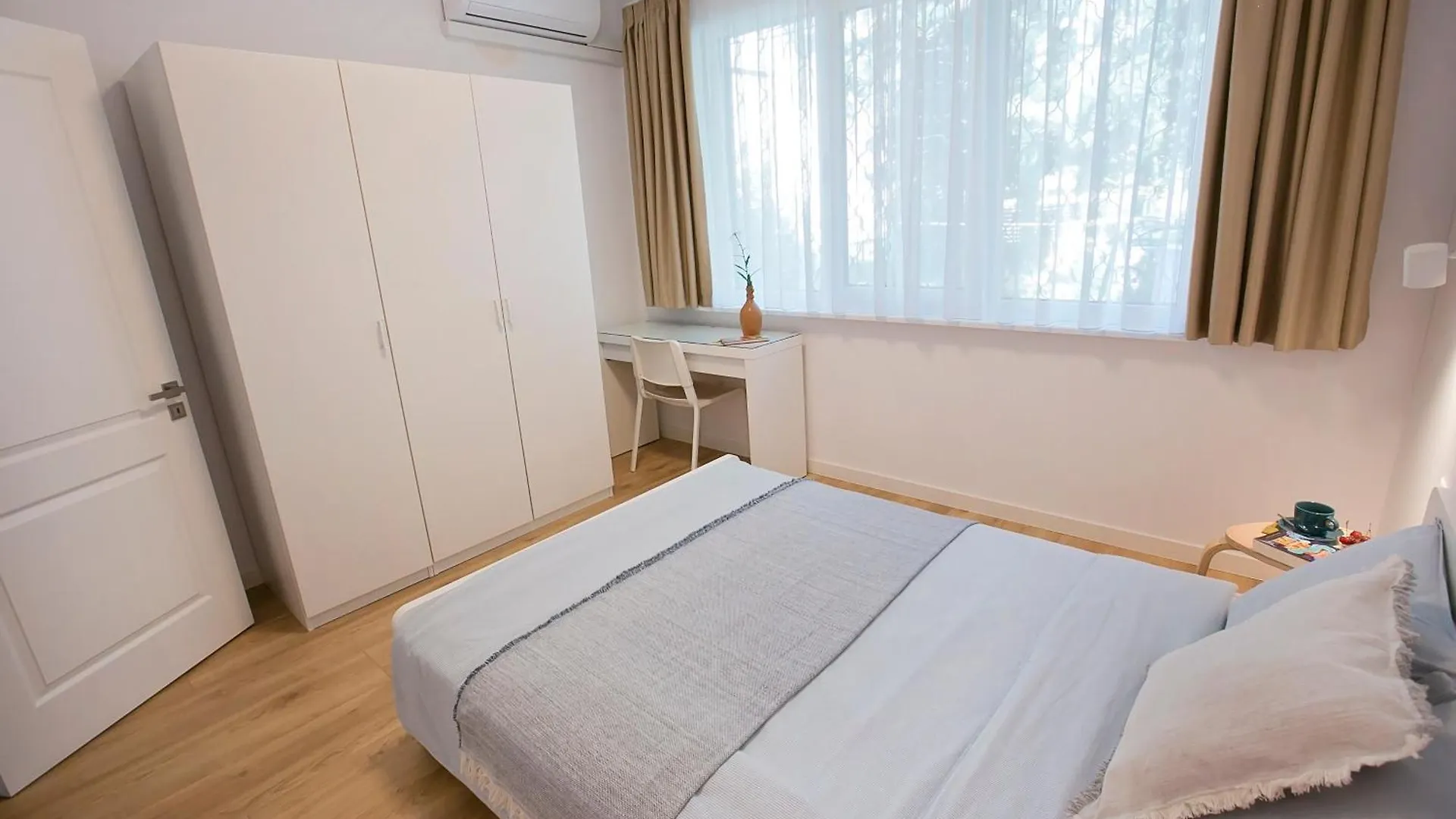 Ap Tzar Peter I Apartment Varna